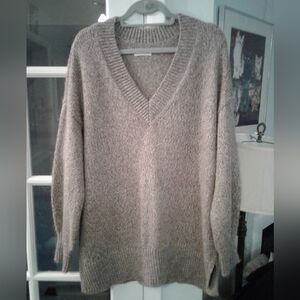 LC Lauren Conrad Gray Knit Sweater